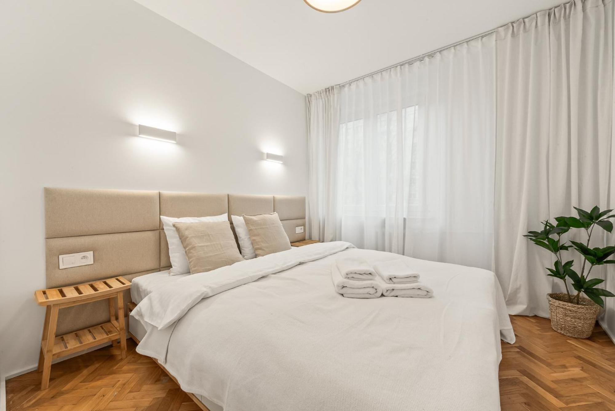 Rentplanet - Apartamenty Przy Palacu Kultury I Nauki Varsóvia Exterior foto